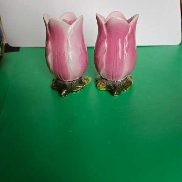 ROSEBUD SALT AND PEPPER SHAKER - Picture 5 of 5